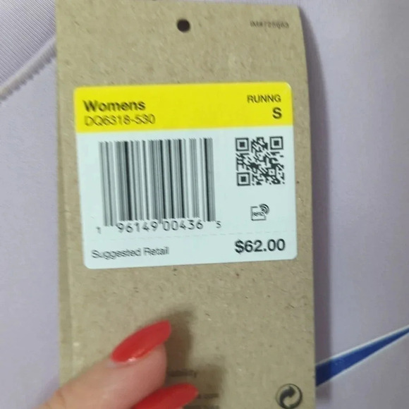 WOMEN'S Nike Dri-fit Swoosh Run Mid-Layer Top - Picture 4 of 9